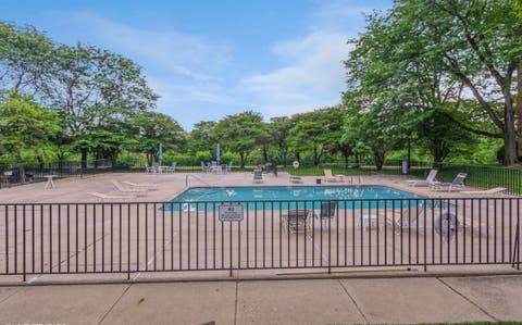 Tiny photo for 3505 Lakeview Drive #105, Hazel Crest, IL 60429 (MLS # 12702278)