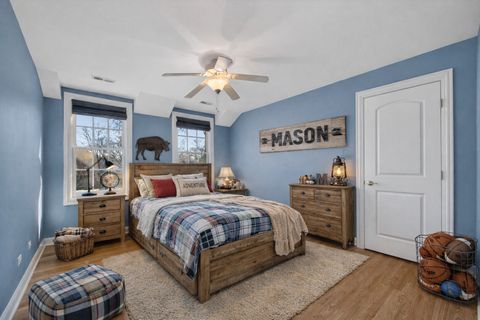 Tiny photo for 1518 N Patton Avenue, Arlington Heights, IL 60004 (MLS # 12580229)