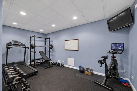 Tiny photo for 1518 N Patton Avenue, Arlington Heights, IL 60004 (MLS # 12580229)