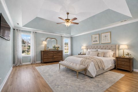 Tiny photo for 1518 N Patton Avenue, Arlington Heights, IL 60004 (MLS # 12580229)