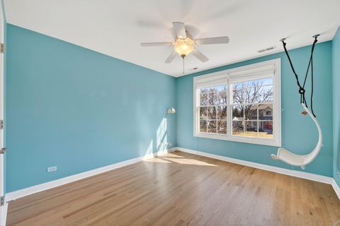 Tiny photo for 1518 N Patton Avenue, Arlington Heights, IL 60004 (MLS # 12580229)