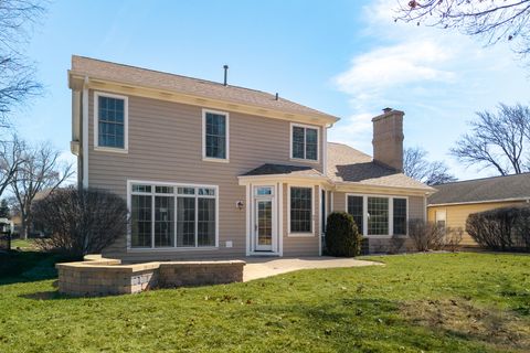 Tiny photo for 1518 N Patton Avenue, Arlington Heights, IL 60004 (MLS # 12580229)