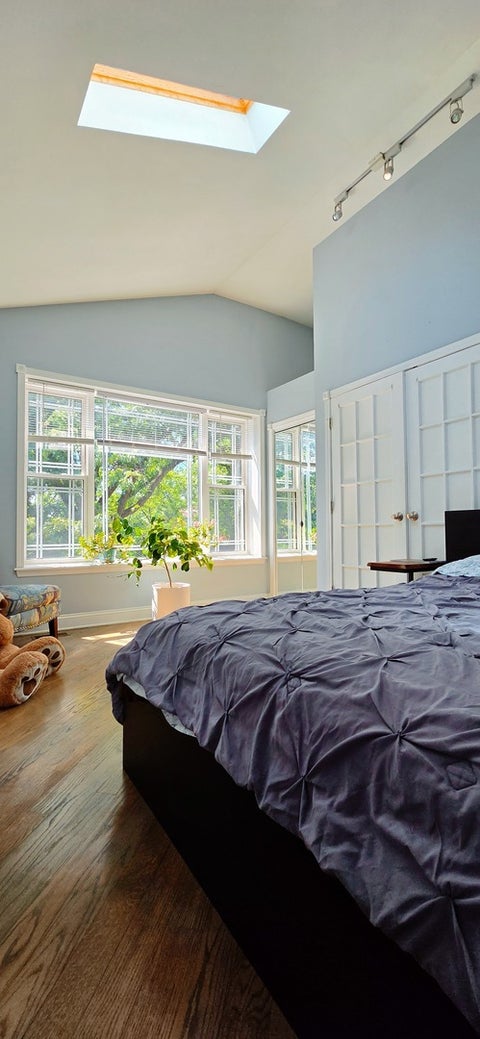 Tiny photo for 7223 N Oakley Avenue #2W, Chicago, IL 60645 (MLS # 12700776)