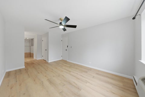 Tiny photo for 2772 E 75th Street #2GS, Chicago, IL 60649 (MLS # 12667812)