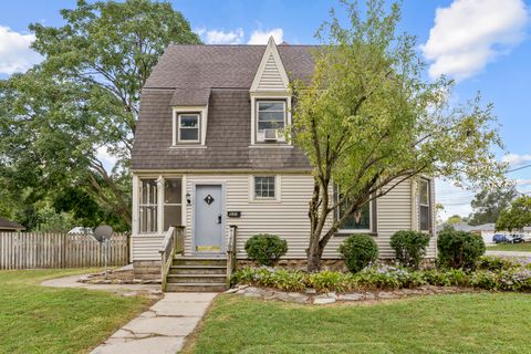 Tiny photo for 537 Hartford Avenue, Aurora, IL 60506 (MLS # 12481368)