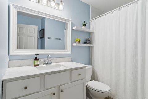 Tiny photo for 1204 Hobson Oaks Court #1204, Naperville, IL 60540 (MLS # 12620535)