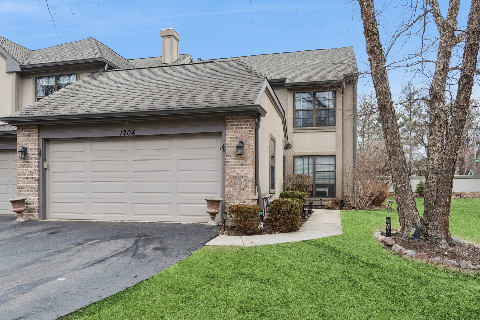 1204 Hobson Oaks Court 1204