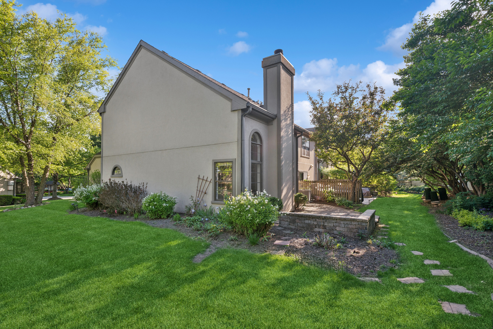 1204 Hobson Oaks Court 1204