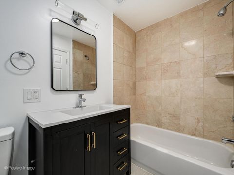 Tiny photo for 5224 N Winthrop Avenue #1C, Chicago, IL 60640 (MLS # 12586049)