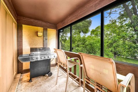 Tiny photo for 13253 S Oak Ridge Trail #2B, Palos Heights, IL 60463 (MLS # 12580822)