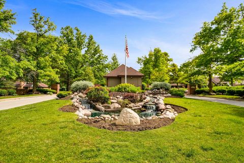 Tiny photo for 13253 S Oak Ridge Trail #2B, Palos Heights, IL 60463 (MLS # 12580822)