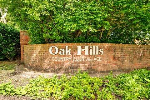 Tiny photo for 13253 S Oak Ridge Trail #2B, Palos Heights, IL 60463 (MLS # 12580822)