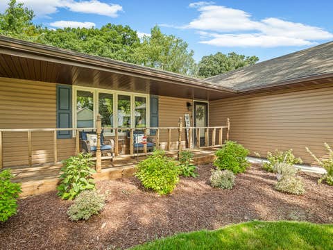 Tiny photo for 102 NE Centralia Place, Poplar Grove, IL 61065 (MLS # 12695394)
