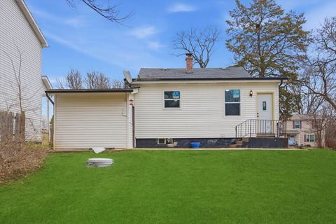 Tiny photo for 54 Hillcrest Avenue, Fox Lake, IL 60020 (MLS # 12603450)