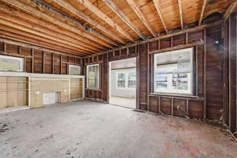 Tiny photo for 1102 N Laramie Avenue, Chicago, IL 60651 (MLS # 12533037)