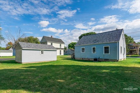 Tiny photo for 415 W Center Street, Sandwich, IL 60548 (MLS # 12478571)