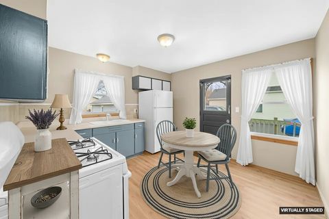 Tiny photo for 415 W Center Street, Sandwich, IL 60548 (MLS # 12478571)