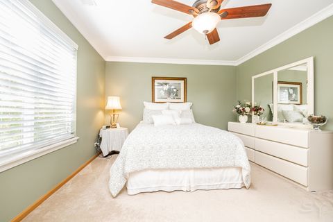 Tiny photo for 645 W Jonathan Drive, Round Lake, IL 60073 (MLS # 12478502)