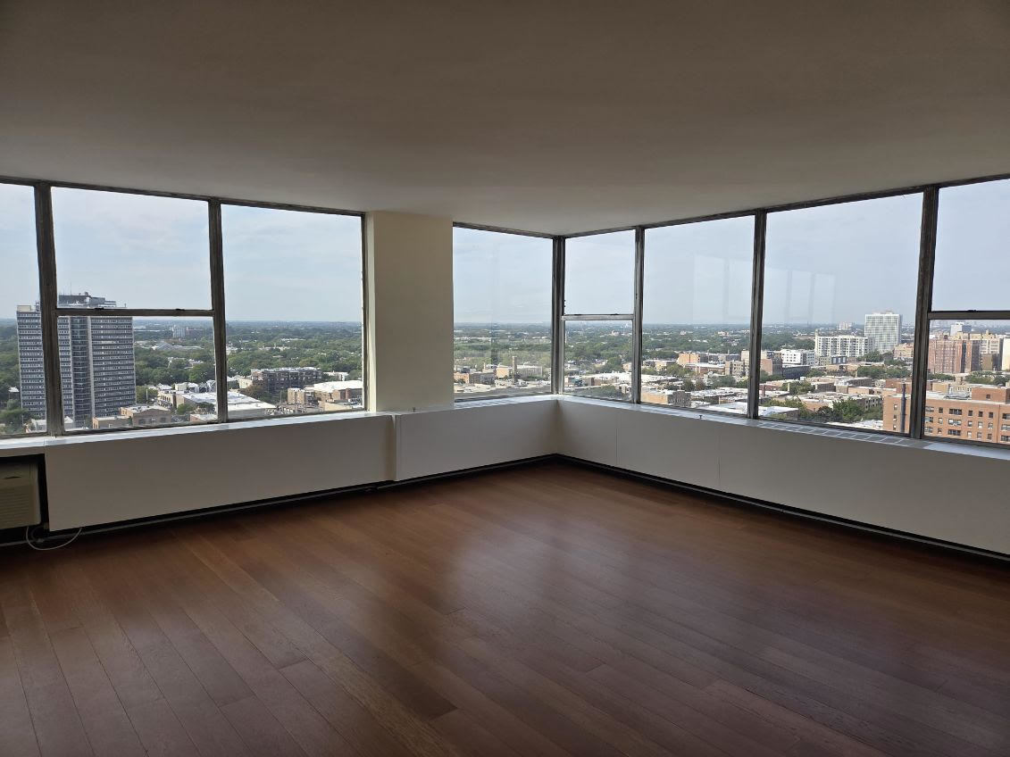 5757 N Sheridan Road 20J