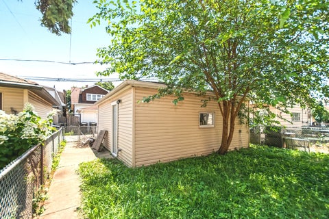 Tiny photo for 5529 W CORNELIA Avenue, Chicago, IL 60641 (MLS # 12710502)