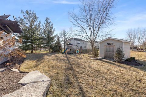 Tiny photo for 2408 Moutray Lane, North Aurora, IL 60542 (MLS # 12541935)