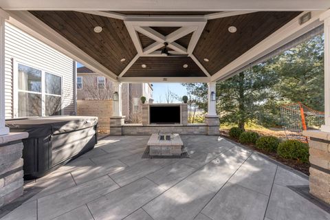 Tiny photo for 2408 Moutray Lane, North Aurora, IL 60542 (MLS # 12541935)