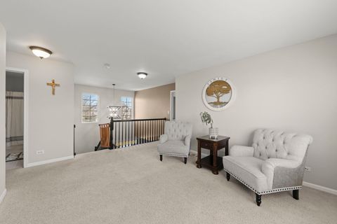 Tiny photo for 2408 Moutray Lane, North Aurora, IL 60542 (MLS # 12541935)