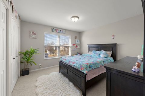 Tiny photo for 2408 Moutray Lane, North Aurora, IL 60542 (MLS # 12541935)