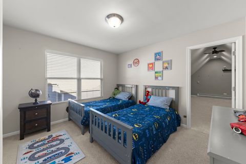 Tiny photo for 2408 Moutray Lane, North Aurora, IL 60542 (MLS # 12541935)