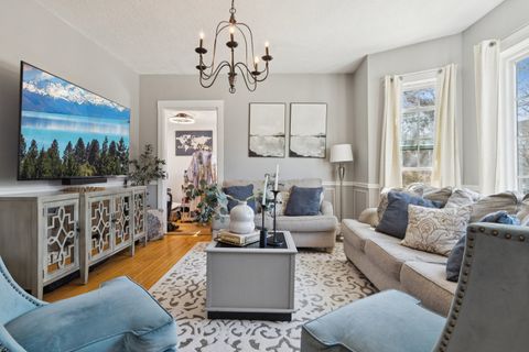 Tiny photo for 501 N Northwest Highway, Park Ridge, IL 60068 (MLS # 12608615)