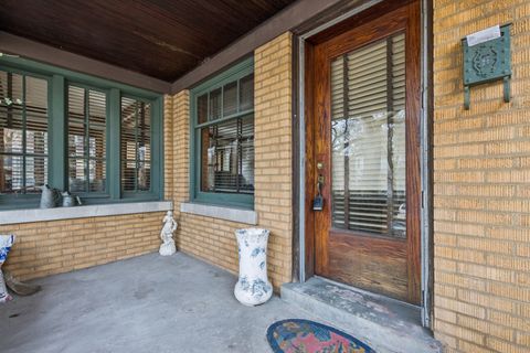 Tiny photo for 6714 N Ashland Avenue, Chicago, IL 60626 (MLS # 12538620)