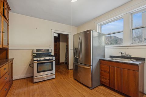 Tiny photo for 6714 N Ashland Avenue, Chicago, IL 60626 (MLS # 12538620)