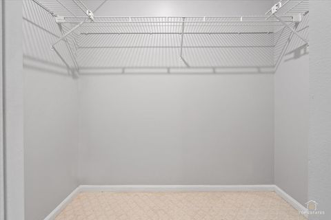 Tiny photo for 1606 W ORCHARD Place #1606, Arlington Heights, IL 60005 (MLS # 12617480)