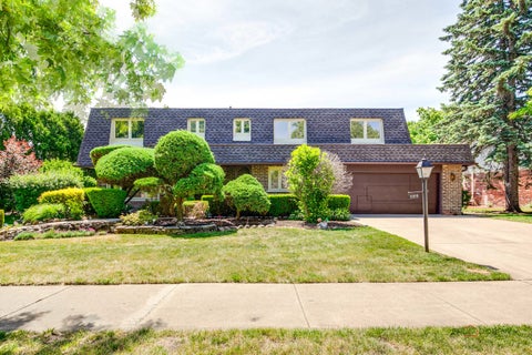 Photo of 2315 Castilian Circle, Northbrook, IL 60062 (MLS # 12665440)