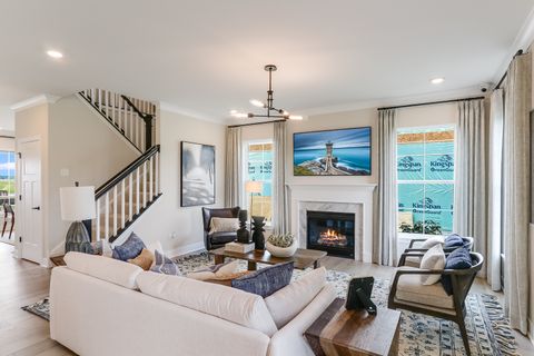 Tiny photo for 24 Hawthorn Ridge Drive, Hawthorn Woods, IL 60047 (MLS # 12540839)