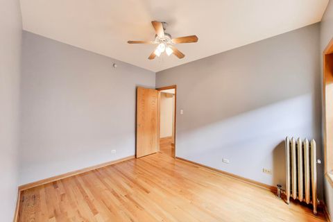 Tiny photo for 243 Washington Boulevard #3A, Oak Park, IL 60302 (MLS # 12511974)