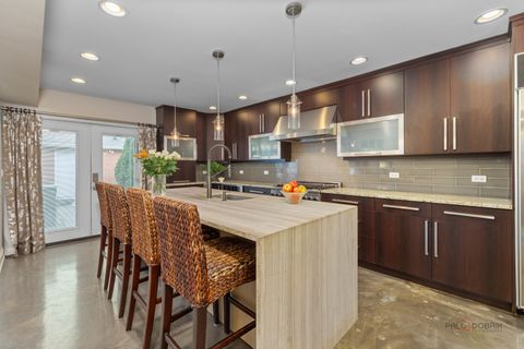 Tiny photo for 2 N Tower Road, Oak Brook, IL 60523 (MLS # 12579609)