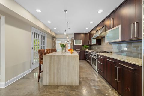 Tiny photo for 2 N Tower Road, Oak Brook, IL 60523 (MLS # 12579609)