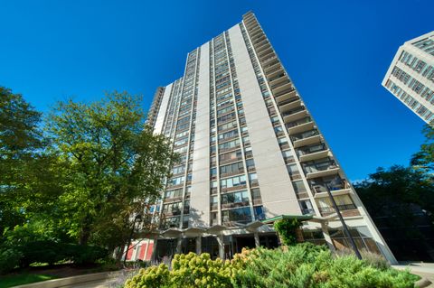 1460 N Sandburg Terrace 1910A Chicago IL 60610