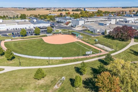 Tiny photo for 768 Waters Edge Boulevard, Malta, IL 60150 (MLS # 12449821)