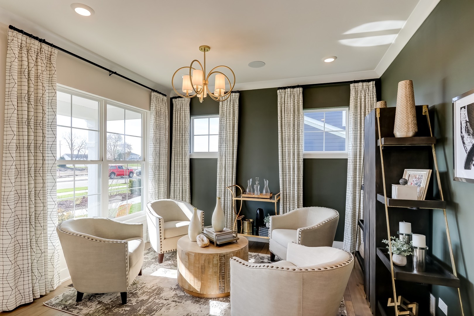 4 Hawthorn Ridge Drive