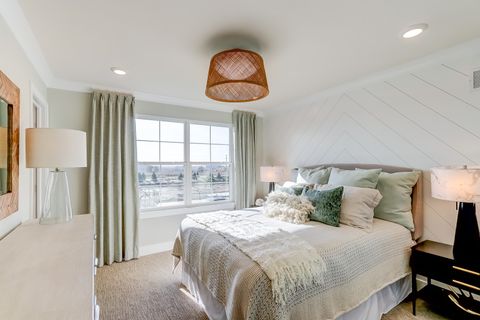 Tiny photo for 4 Hawthorn Ridge Drive, Hawthorn Woods, IL 60047 (MLS # 12453562)