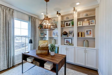 Tiny photo for 4 Hawthorn Ridge Drive, Hawthorn Woods, IL 60047 (MLS # 12453562)