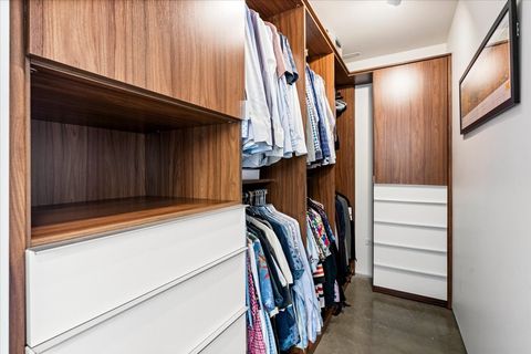 Tiny photo for 2100 W Eastwood Avenue, Chicago, IL 60625 (MLS # 12582648)