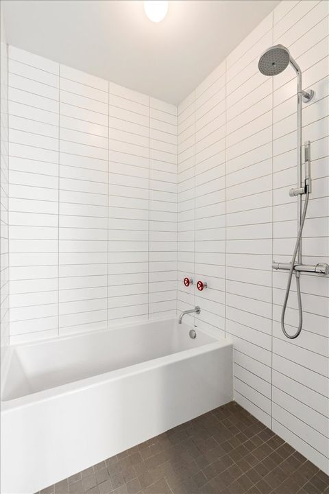 Tiny photo for 2100 W Eastwood Avenue, Chicago, IL 60625 (MLS # 12582648)