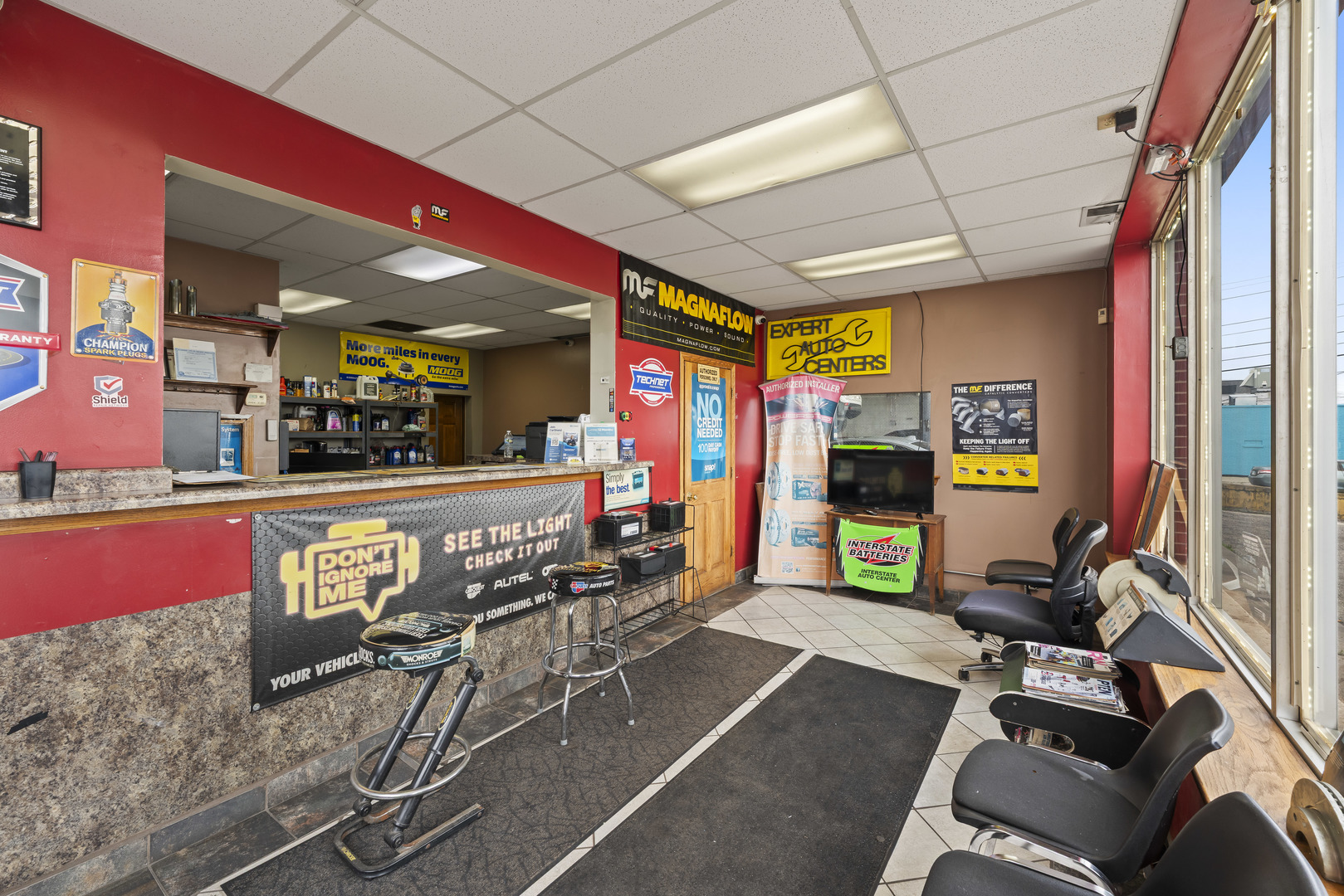 5351 S Pulaski Road