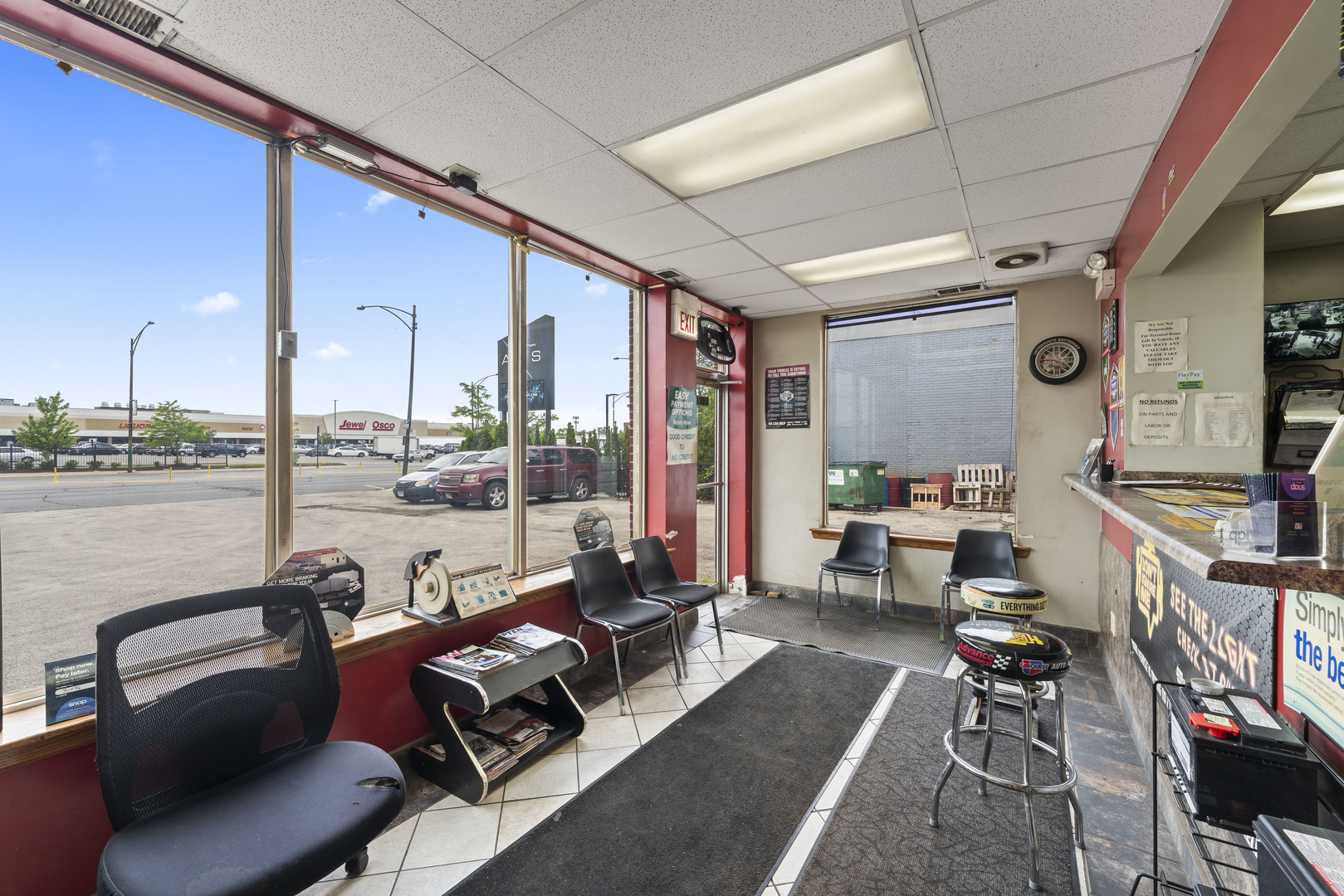 5351 S Pulaski Road
