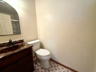 Tiny photo for 206 Ashland Court, Vernon Hills, IL 60061 (MLS # 12615054)