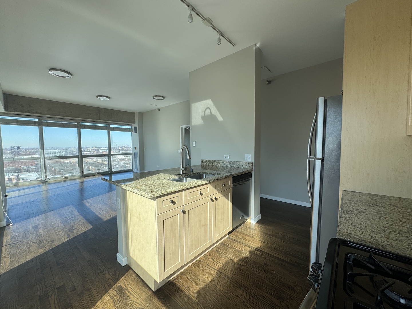 1845 S Michigan Avenue 2005