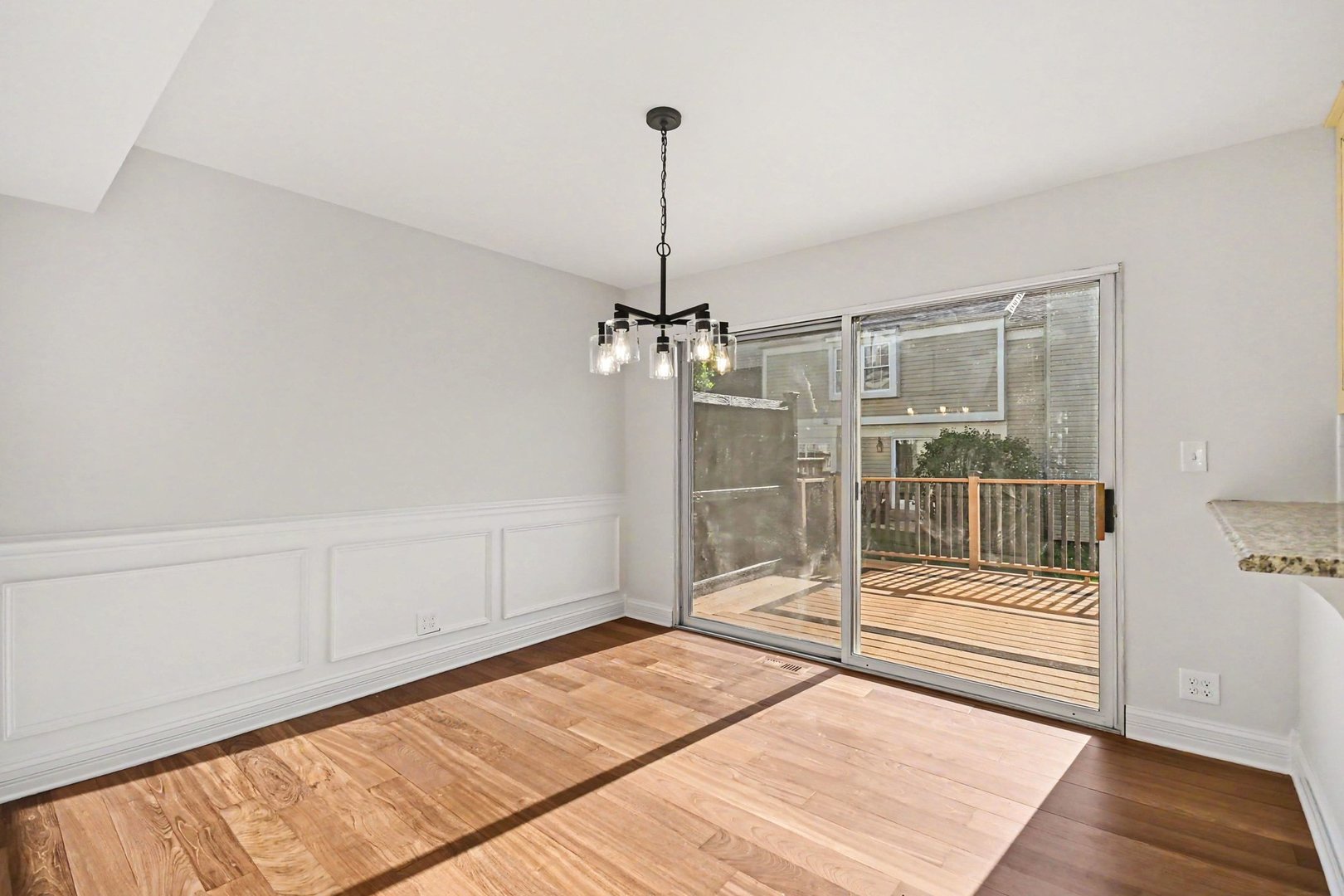 1527 Harvest Lane